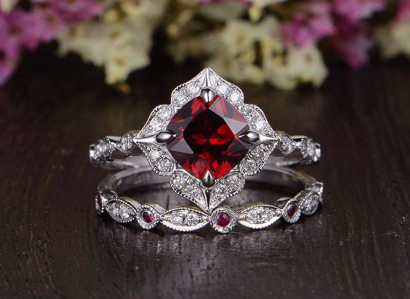 3Ct Ruby Engagement Ring Halo Emerald Cut Ruby Engagement Ring, 9x7mm -  Giliarto